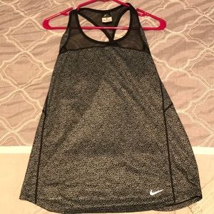 Nike workout tank